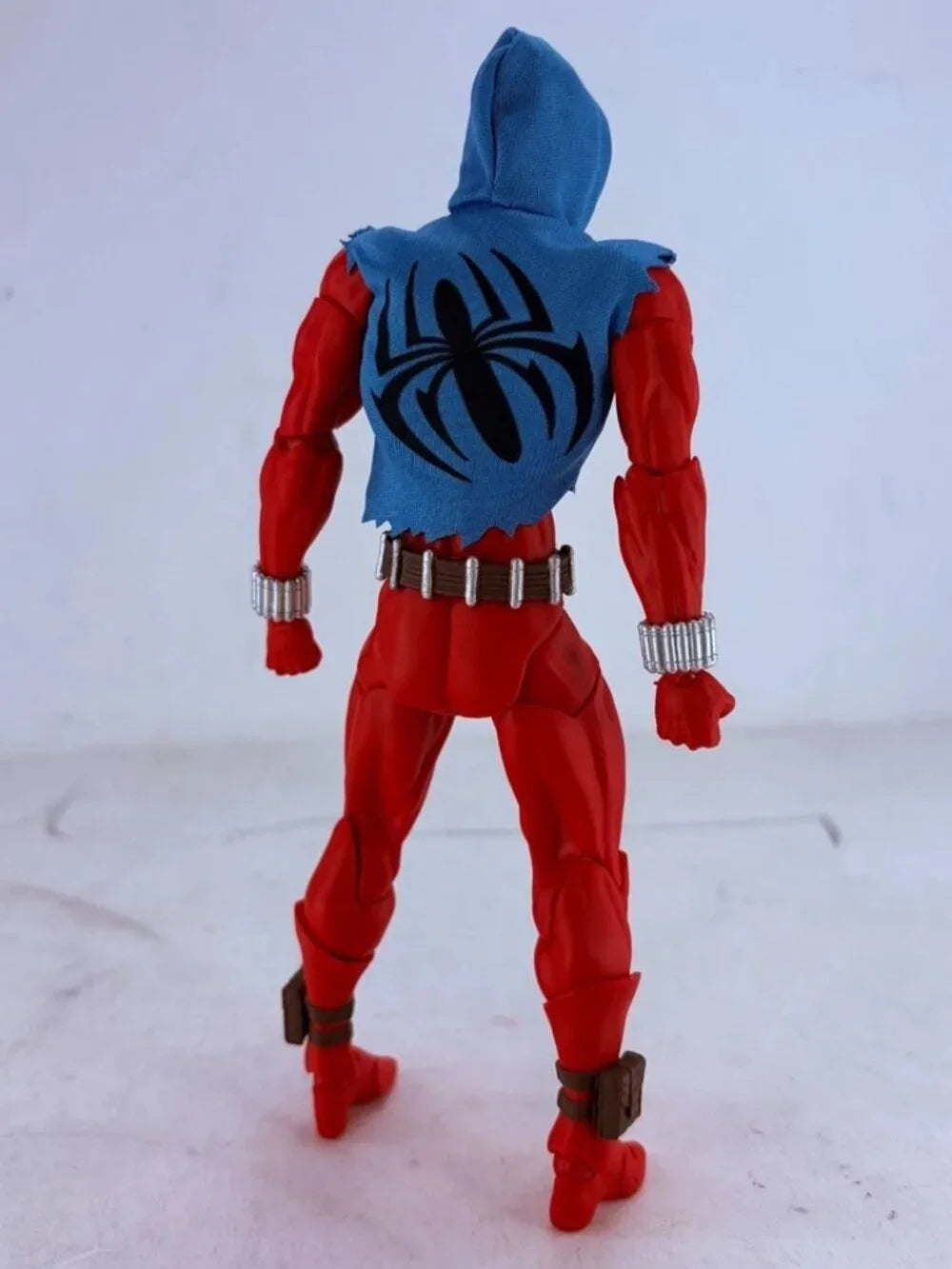 MESS Toys Scarlet Spider Scarlet Hero 1/12 Scale 6.3-Inch Action Figure – Ben Reilly