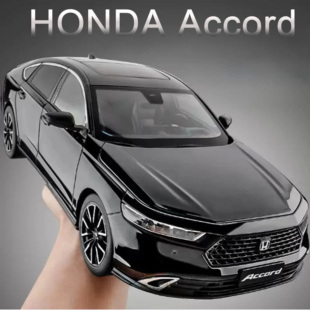 Honda Accord 1:18 Die-Cast Model Car – White Alloy Sedan with Opening Doors & Hood