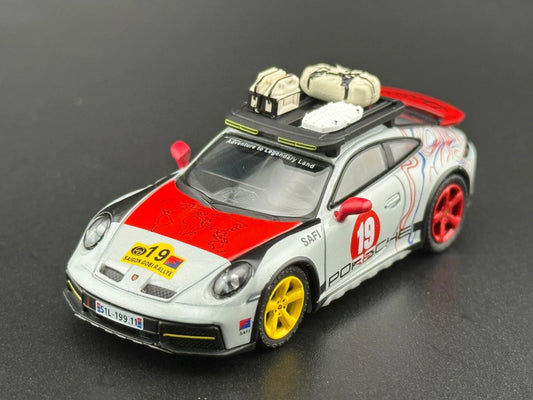 MINI GT Porsche 911 Dakar “Uncle Rally” #1068 1:64 Die-Cast Model Car