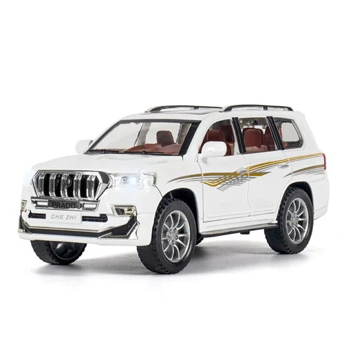 Toyota Land Cruiser 200 1:24 Die-Cast Model Car – Pull-Back SUV with Lights, Sound & Openable Doors