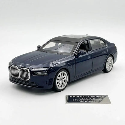 CAIPO BMW i7 1:47 Die-Cast Alloy Model Car – Dark Blue