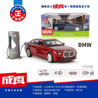 BMW i7 G70 2023 1:32 Scale Die-Cast Model Car – Charging Edition