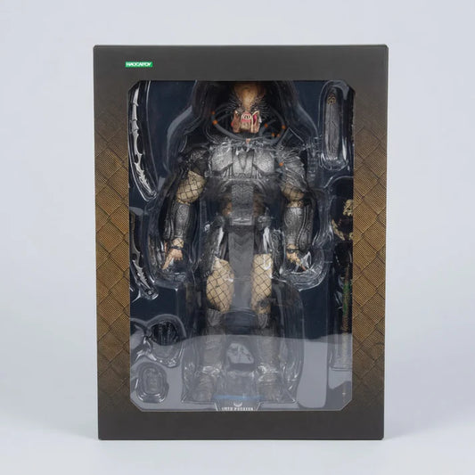 Predator Deluxe Action Figure