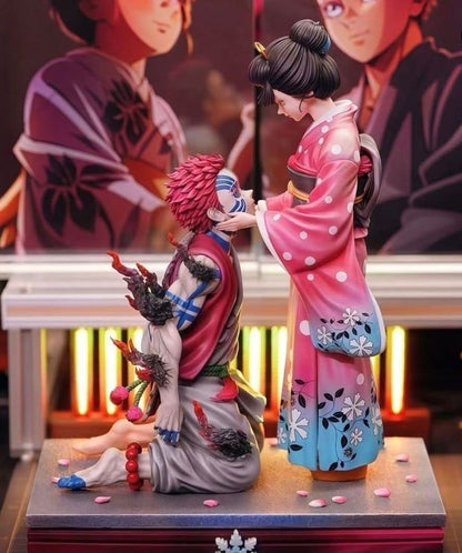 Akaza & Koyuki Memorial Statue
