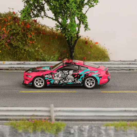 CCA Ford Mustang GT3 WASA 1:24 Scale Die-Cast Model Car – Hardcore-Q Racing Livery