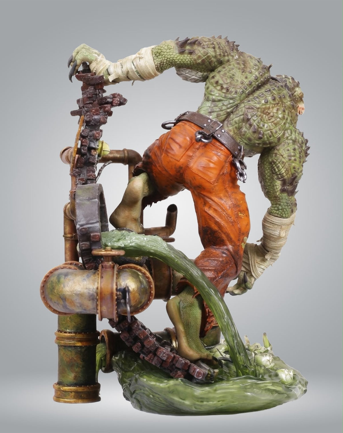 Killer Croc statue rear and side details