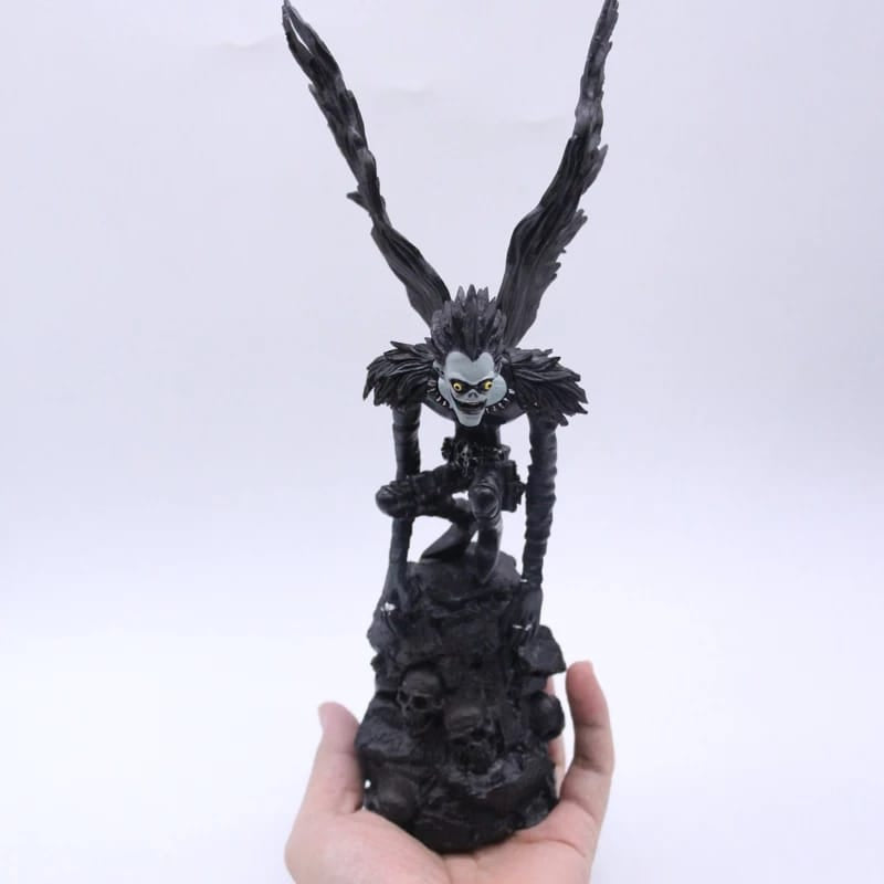 Ryuk figure front view
