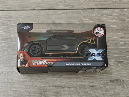 Jada Fast & Furious 2006 Dodge Charger 1:32 Die-Cast Metal Model Car – Matte Black