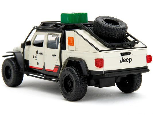 Jada Toys Jurassic World Jeep Gladiator 1:32 Die-Cast Metal Model