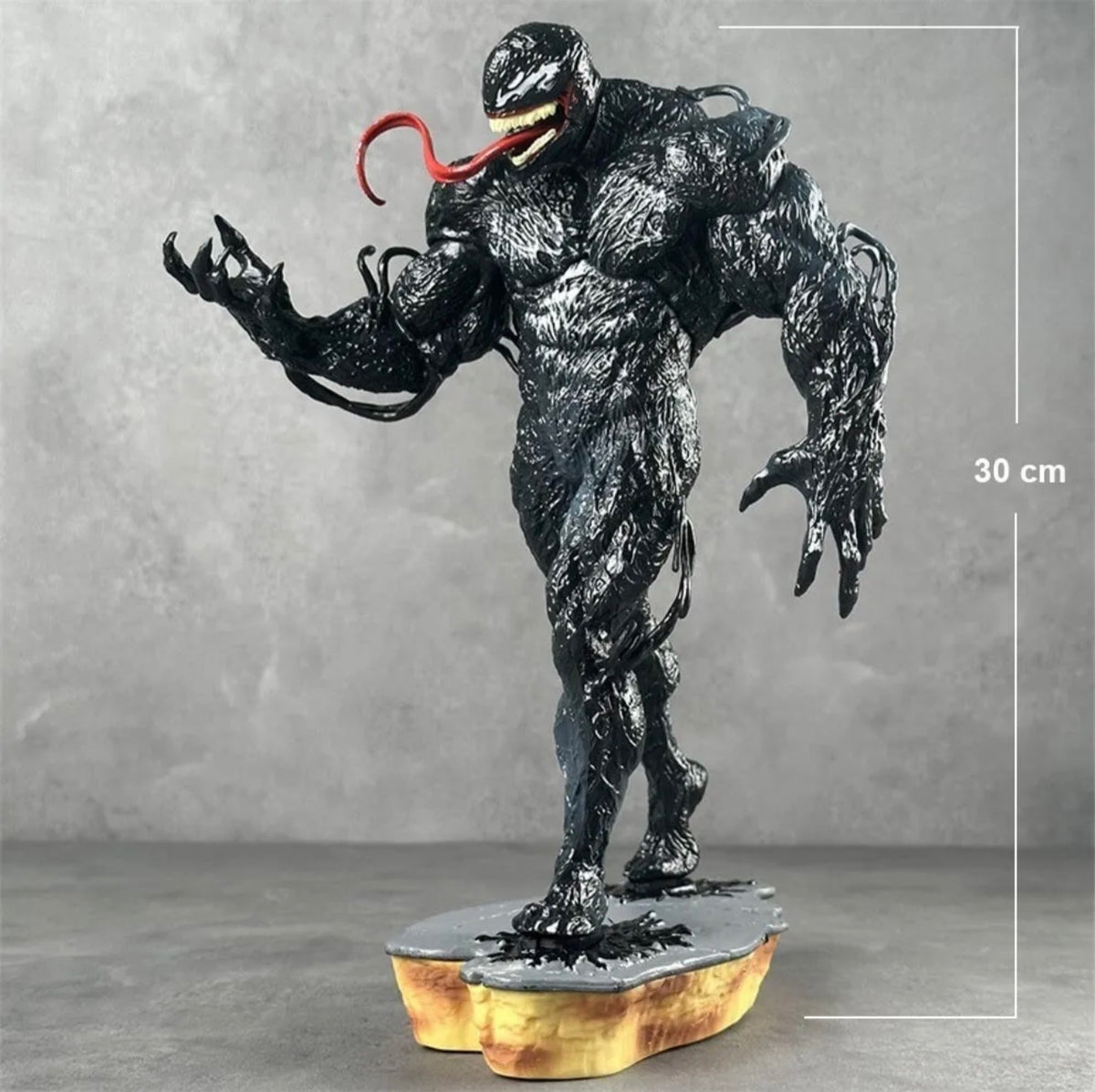 30 cm Venom collectible figure with glossy black sculpt, red tongue and display base